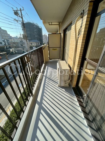 ジュネス  ベランダ