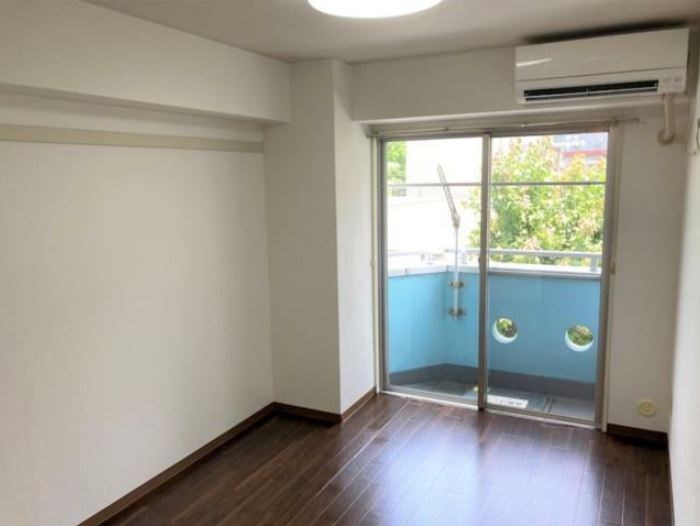 アルベール リビング