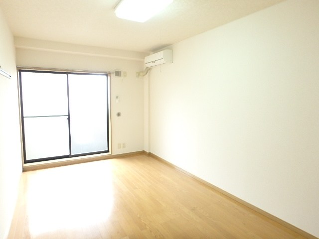 ヴィオラ リビング