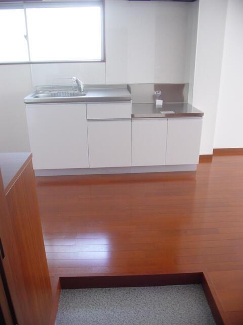 王子スクエアービル 玄関