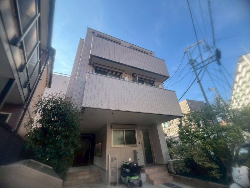 ステージ・パインヒル１ 外観