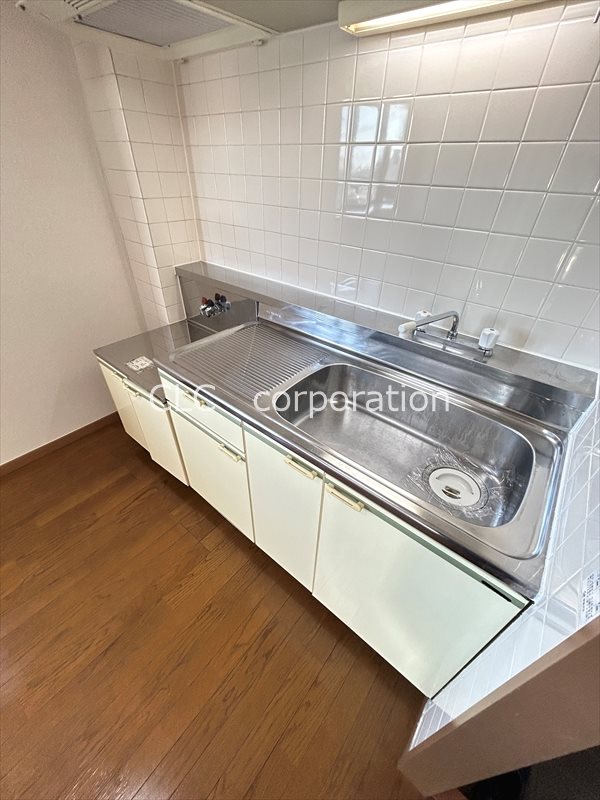 プレンティ キッチン