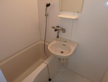 リヴシティ王子  風呂画像