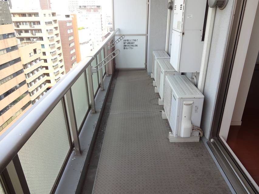 日暮里アインスタワー ベランダ