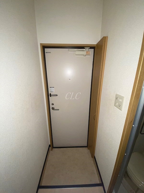 TKラヴィドール 玄関