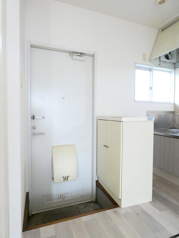 メゾンボンエール 玄関