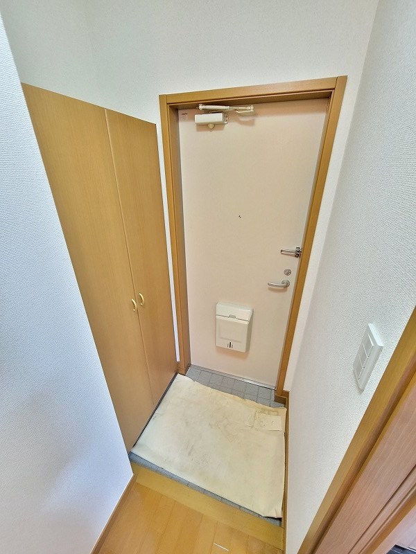 ピュアハウスＳ１ 玄関