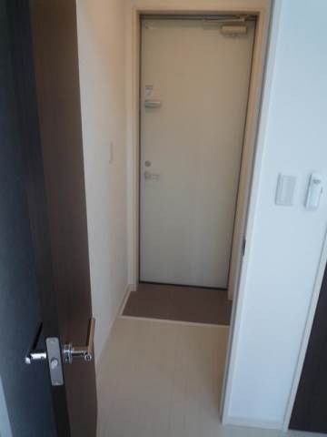 ベルエステート東十条 玄関