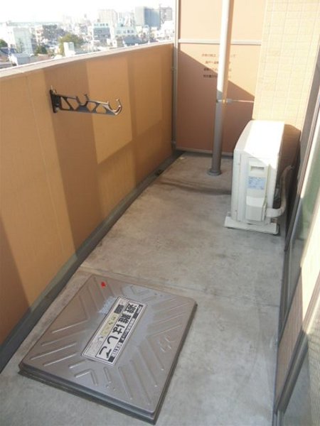 フェイムイッサ ベランダ