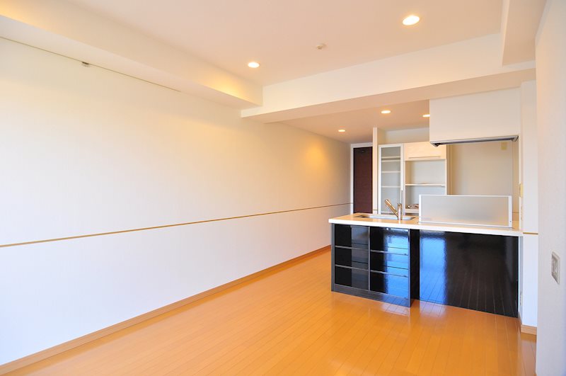 ロイヤルパークスシーサー リビング