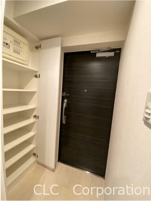 メイクスデザイン住吉Ⅳ 玄関