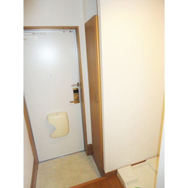 サンウィッシュ 玄関