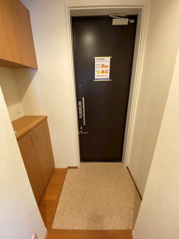 アプリ田端  玄関