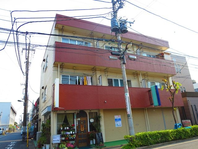 第二コーポ保木間 外観