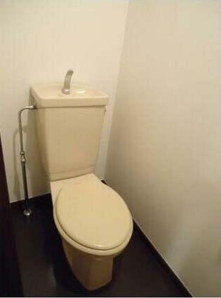 綾東ヴィレッジ弐番館  トイレ