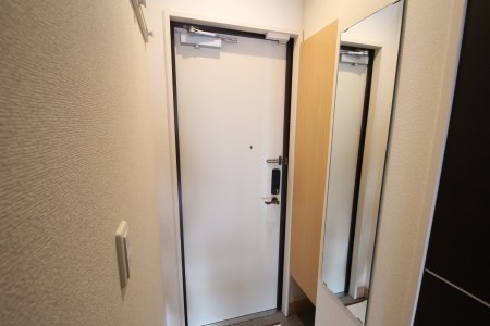 アンタレス  玄関