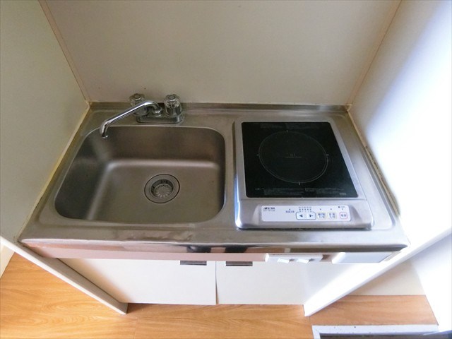 メゾンドールナガヤマ キッチン