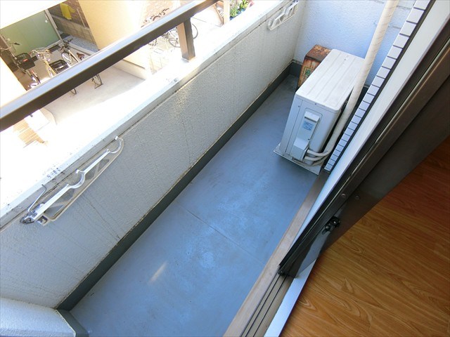 メゾンドールナガヤマ ベランダ