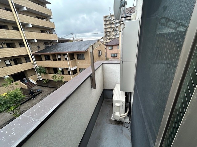 テラスハウス ベランダ