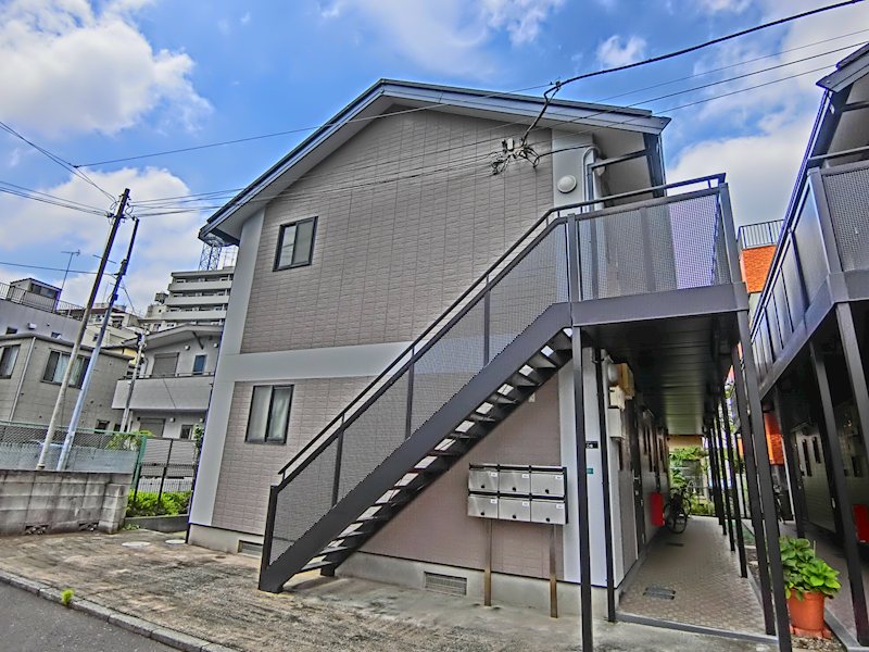 ロイヤルサンハイツＣ棟  外観