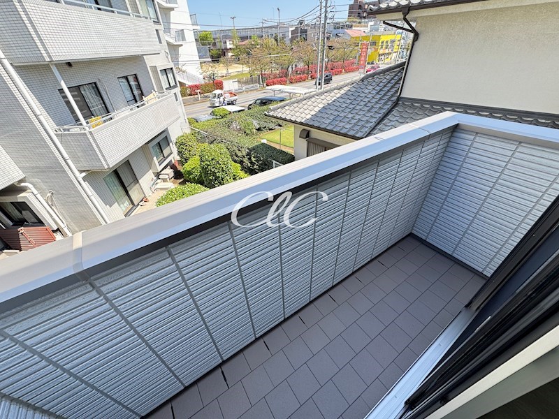 カーム　カモミール ベランダ