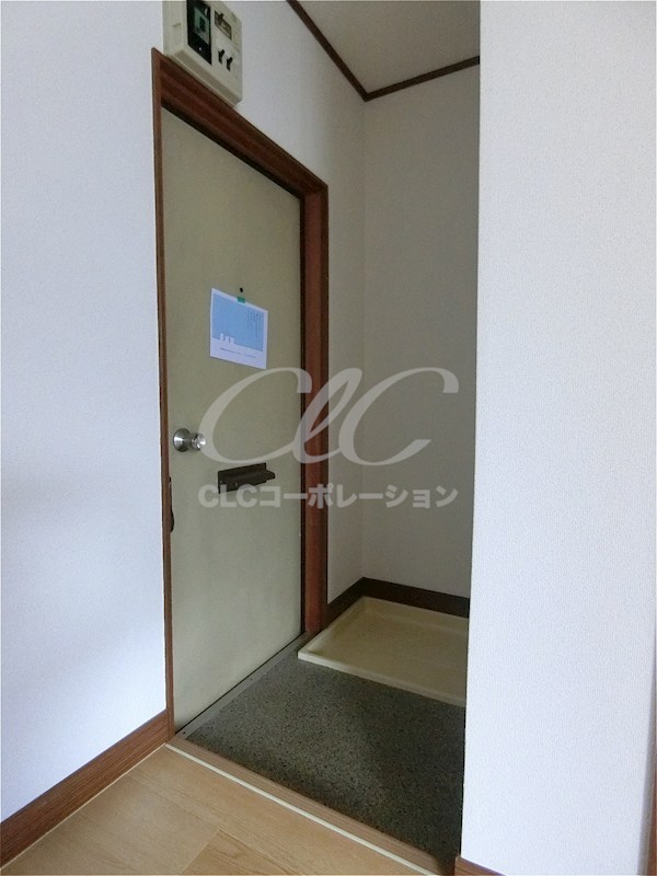 干場コーポ 玄関