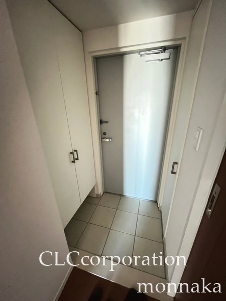 エスティメゾン大島  玄関