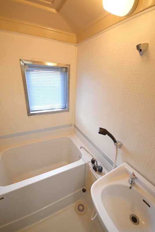 五反野シルバーハイツ  風呂画像