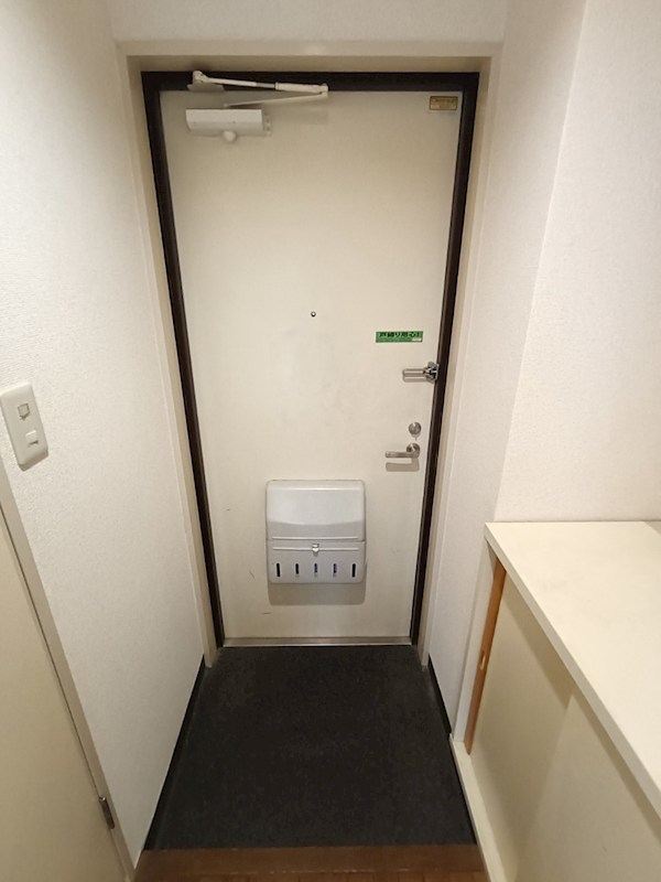 クリーンマンション 玄関