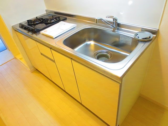 リブリ・興 キッチン