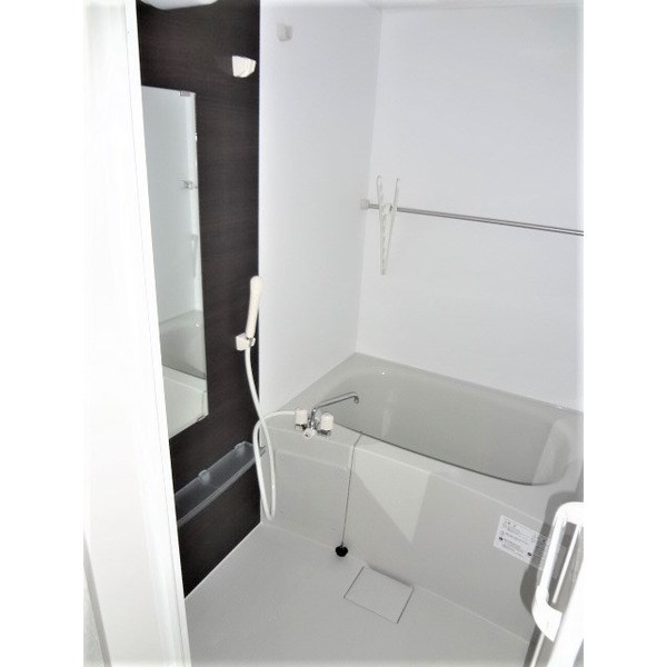 ヴェルデストゥーディオ   風呂画像