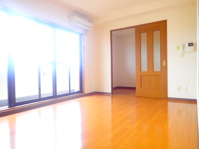 リバーサイド花みずき リビング