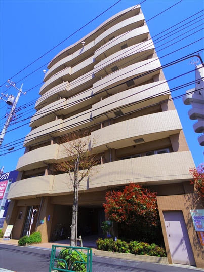 フェイムイッサ 外観