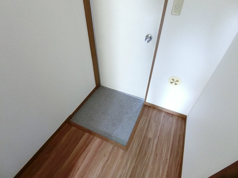 コーポ山本  玄関