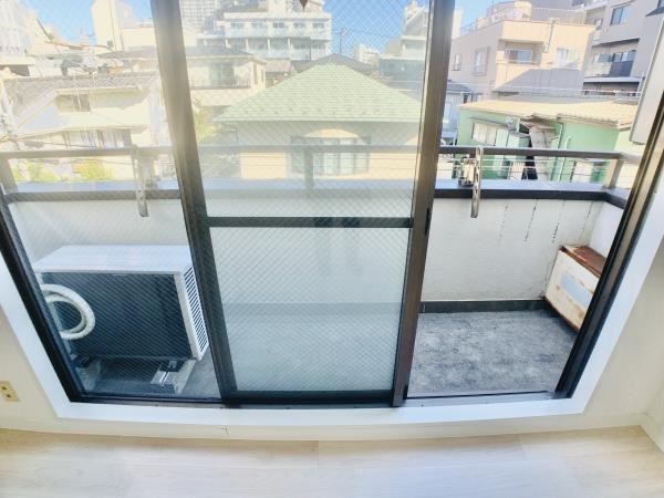 滝野川ハウス ベランダ