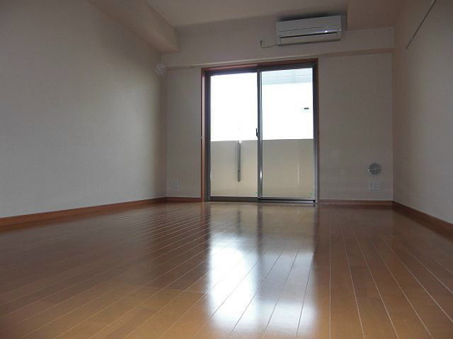 第五宝マンション リビング