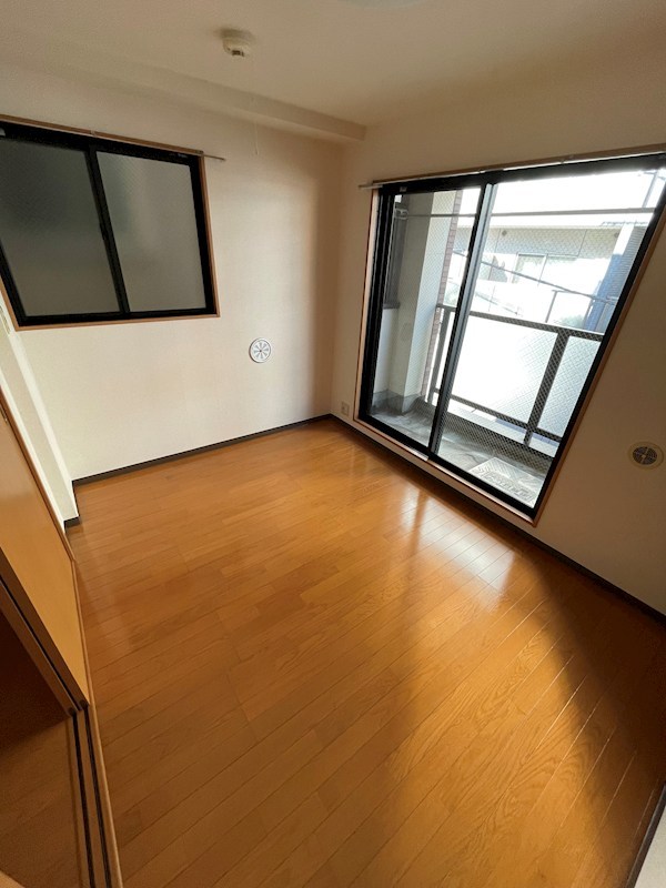 石黒ビル ベッドルーム