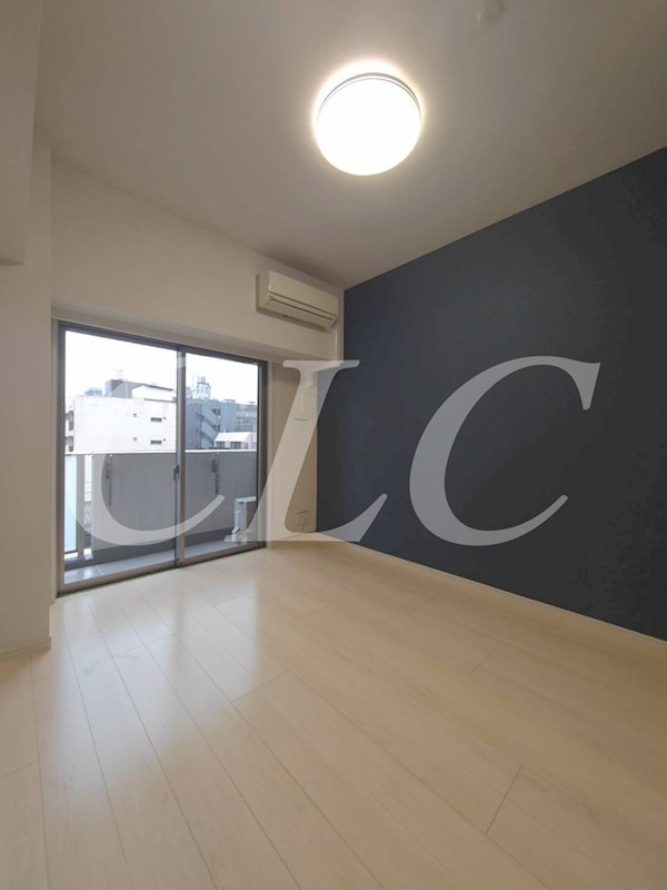 シュールフローレ ベッドルーム