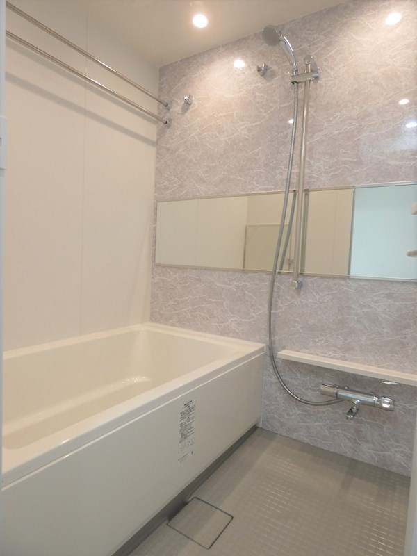 フュージョナル千住緑町 風呂画像