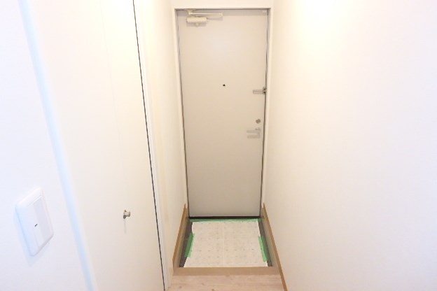 ヴュ　ド　フェリス 玄関