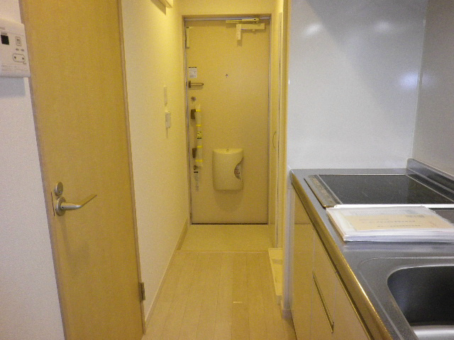 リブリ・グランパル江戸川 玄関