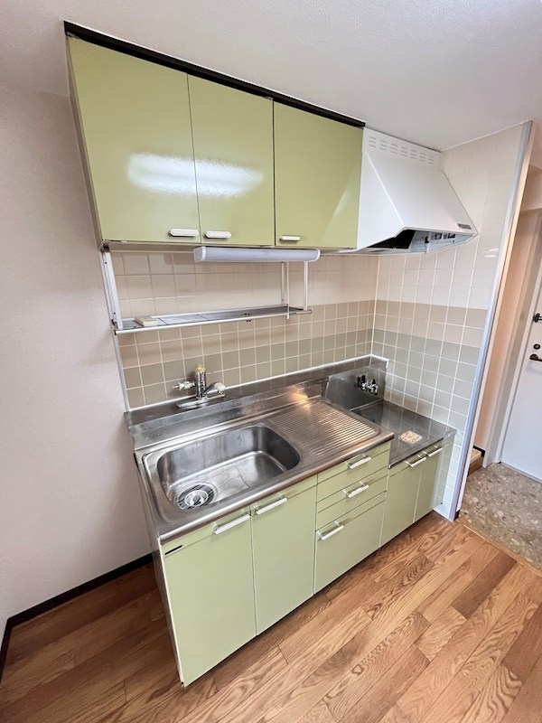 第8頼長ビル キッチン