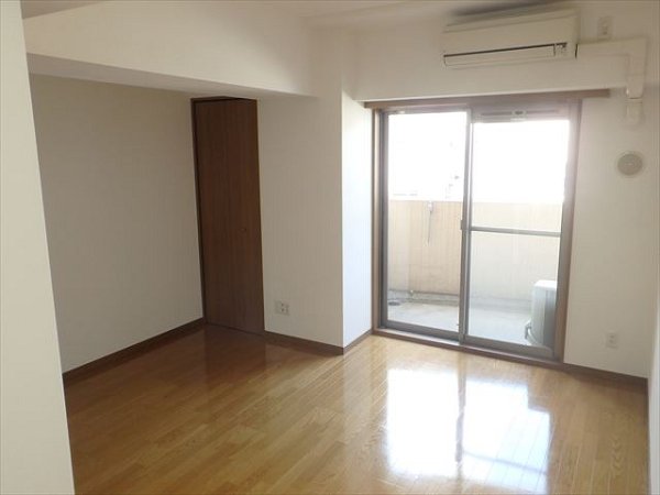 アゼリアヒルハイツ  リビング