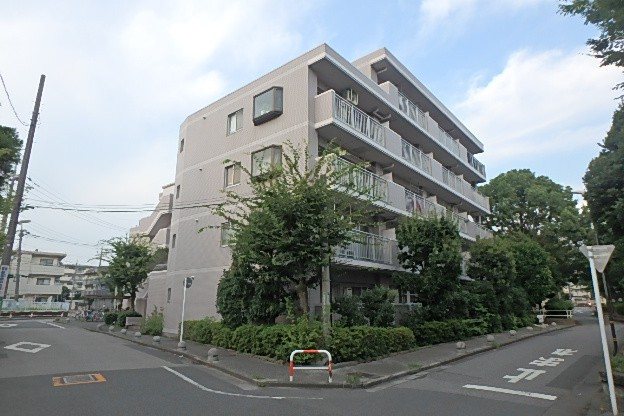 プラザホワイトＢ 外観