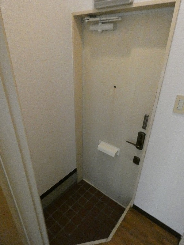 メゾン南砂 玄関