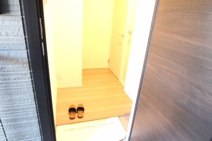 アンジュール神谷 玄関
