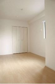 ルピナス昭和町 ベッドルーム