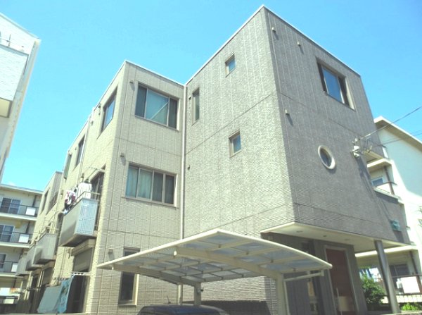 ブランバージュ  201号室 外観