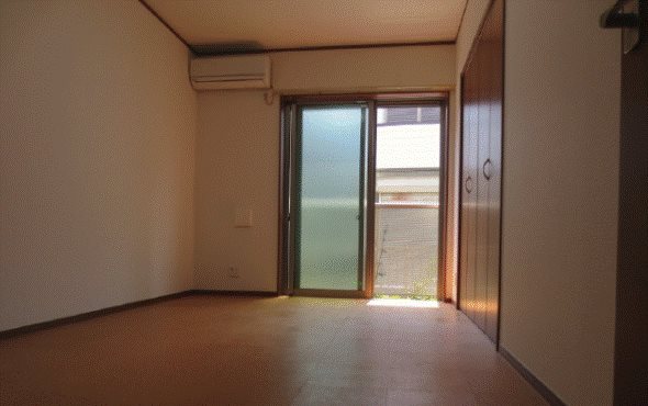 アムールブション  ベッドルーム