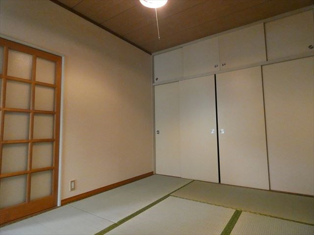 メゾンドイリス ベッドルーム